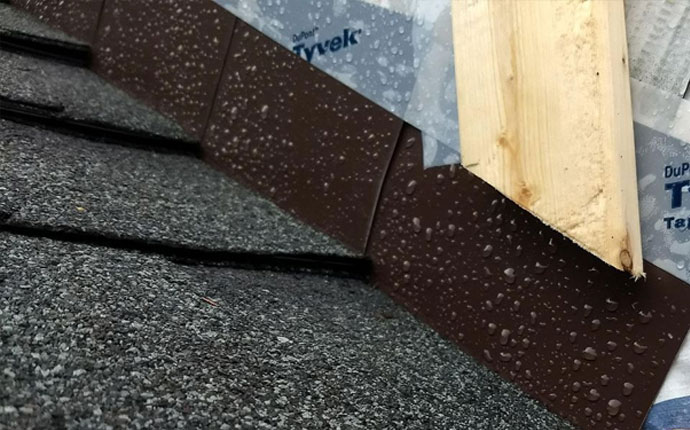 flashing-repair Roof Flashing Repair