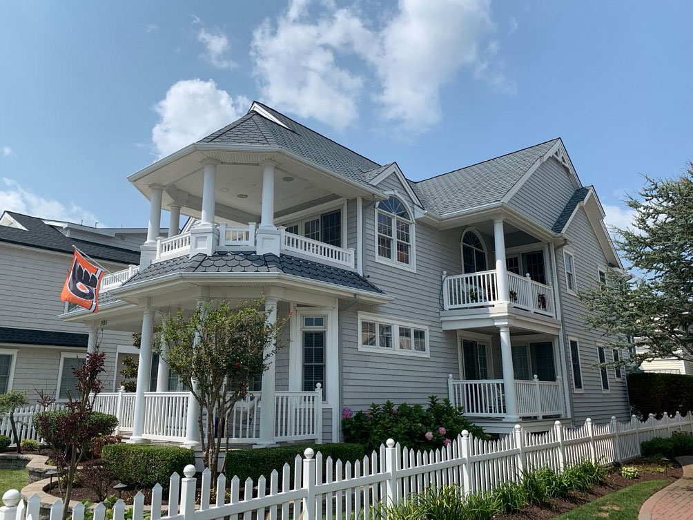 Residential Roof Replacement Contractors